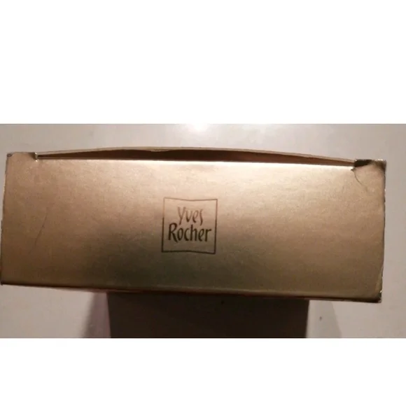 Pink Compact Powder - Picture 9 of 11